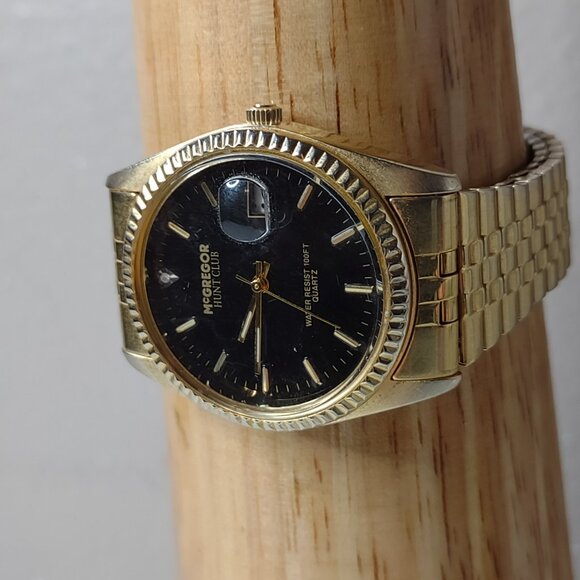 Very Cool 7 Inch Gold Tone McGregor Hunt Club Watch With Black Dial - Picture 11 of 14